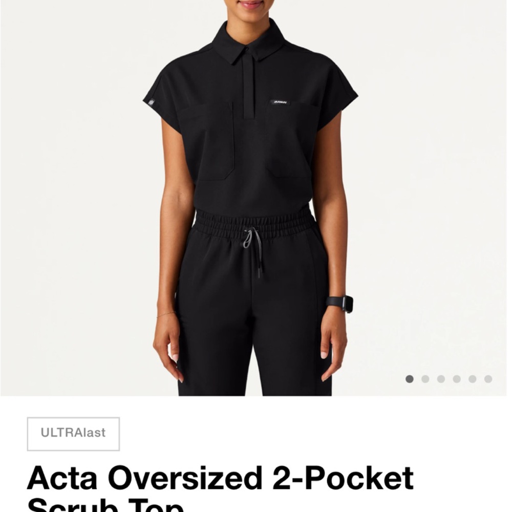 Jaanuu Black Short Sleeve Scrub Top
